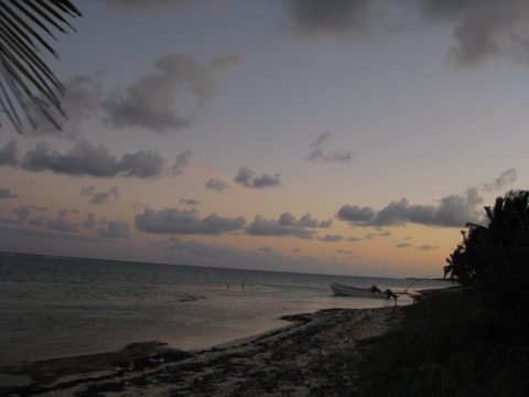 The beach at Xahuayxol